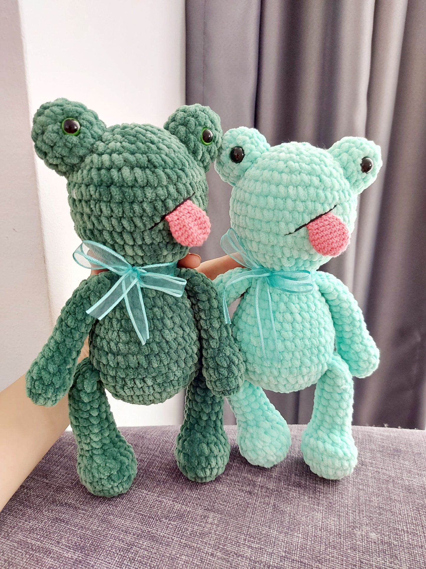 PATTERN: plushie frog's Amigurumi, Crocheted frog Pattern, frog Toy Tutorial, PDF Crochet Pattern